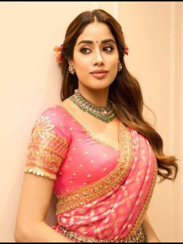 04_03_2024-janhvi_kapoor_at_radhika-anant_pre_wedding_23666744